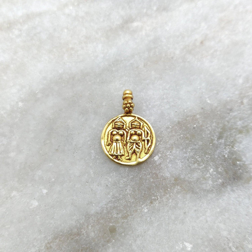 18k Gold Religious Charm Pendant