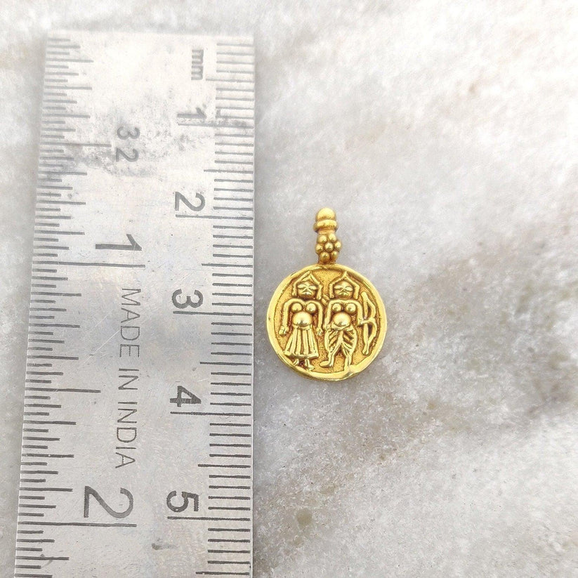 18k Gold Religious Charm Pendant