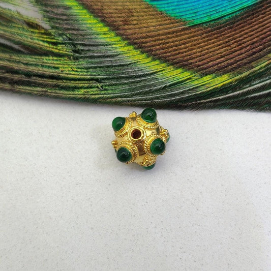 9mm 18KTT Gold Rondelle Spacer Beads Studded With Emerald