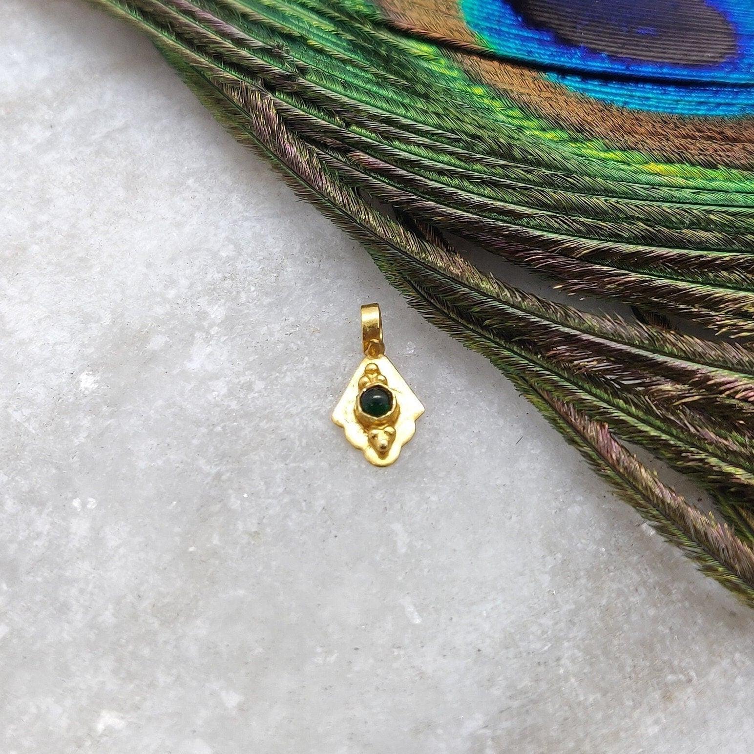 18k Solid Yellow Gold Fancy Charm Pendant 5x10mm - Sar Gems