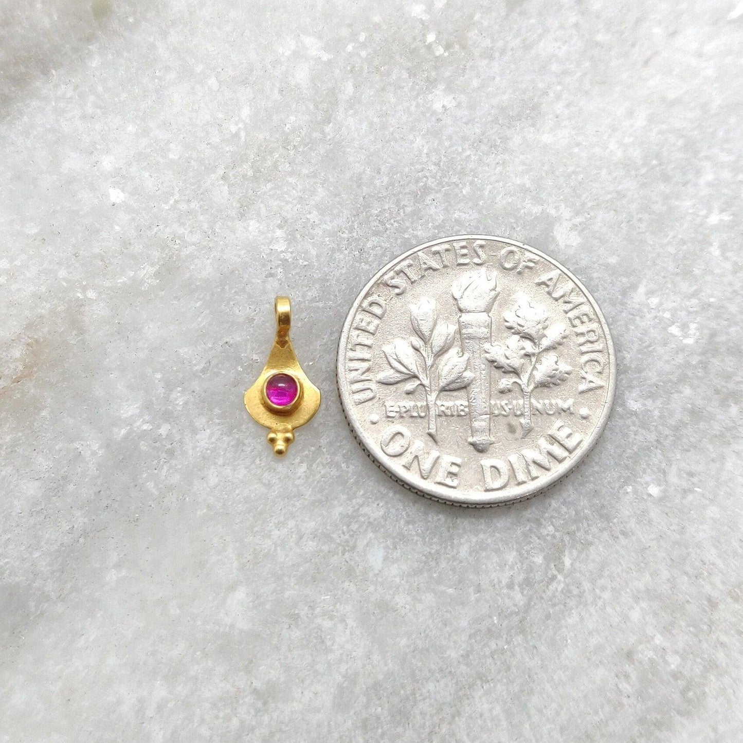 18k Yellow Gold Tiny Stone Charm Pendant 10mm - Sar Gems