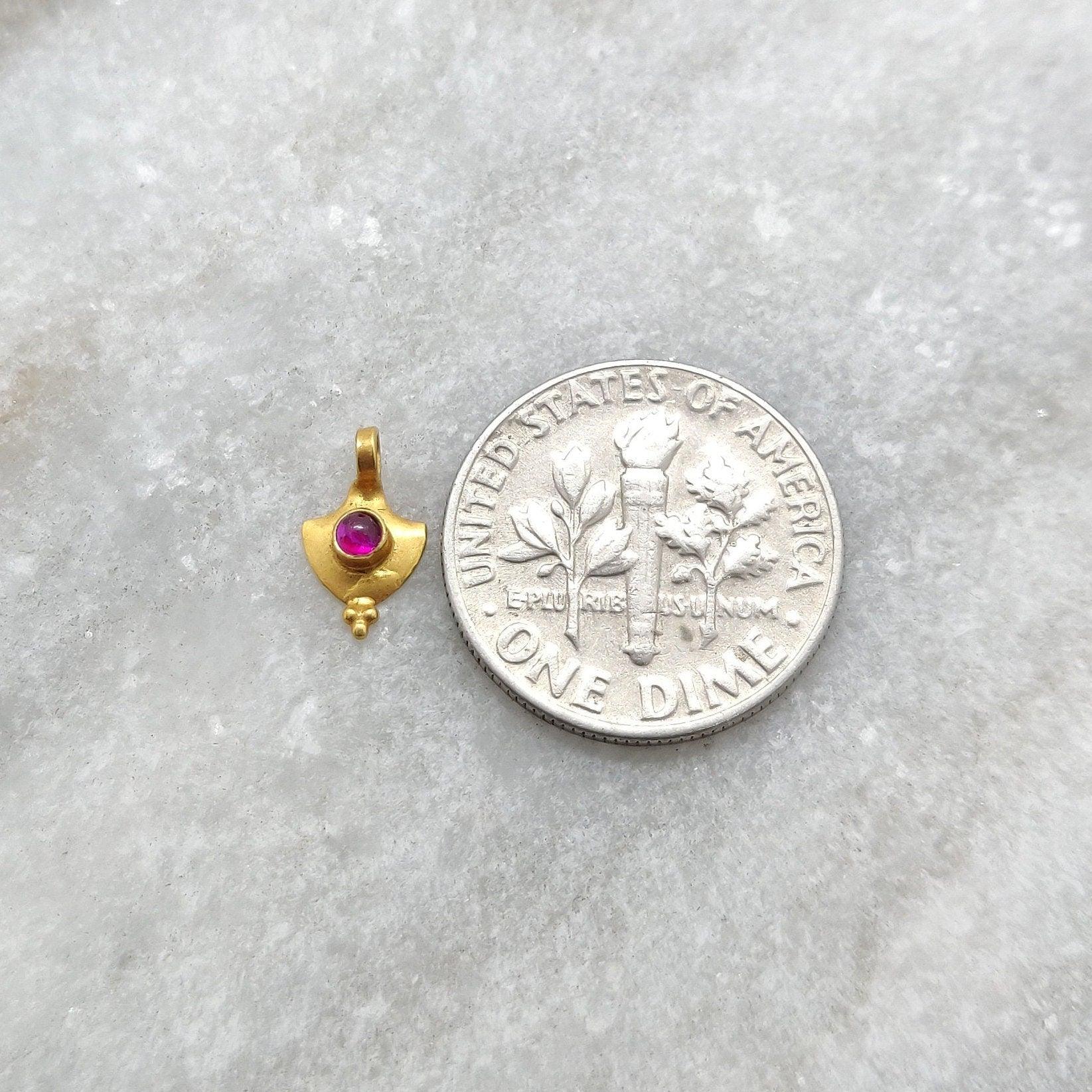 18k Solid Yellow Gold Fancy Charm 6x9mm - Sar Gems