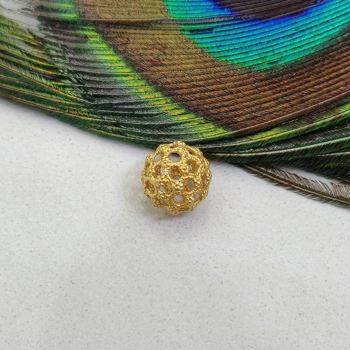 18 Karat Gold Antique Sphere Filigree Ball Gold Spacer Bead Finding