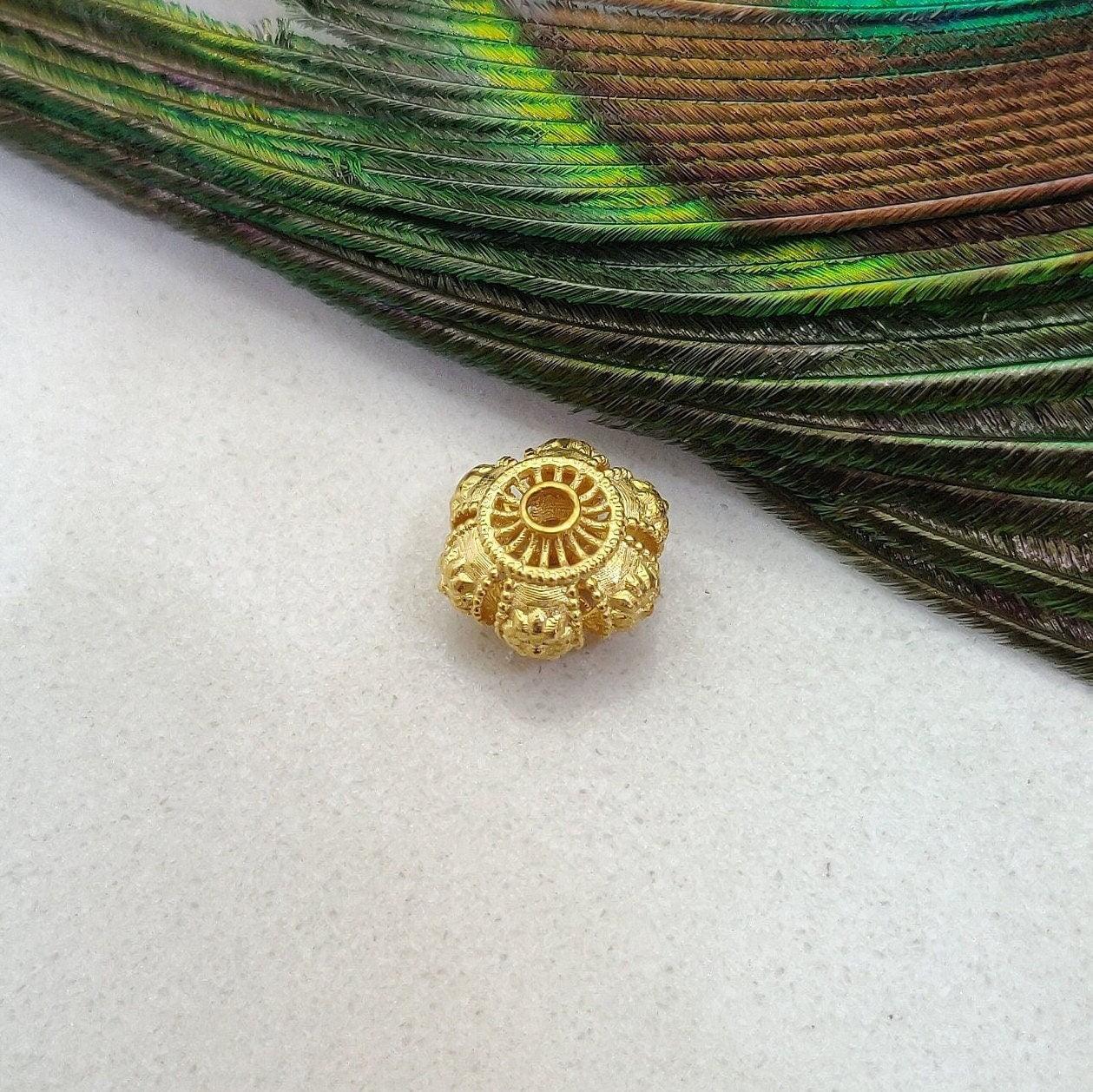 18 Karat Gold Wheel Bead Jewelry Jewelry Use Necklace