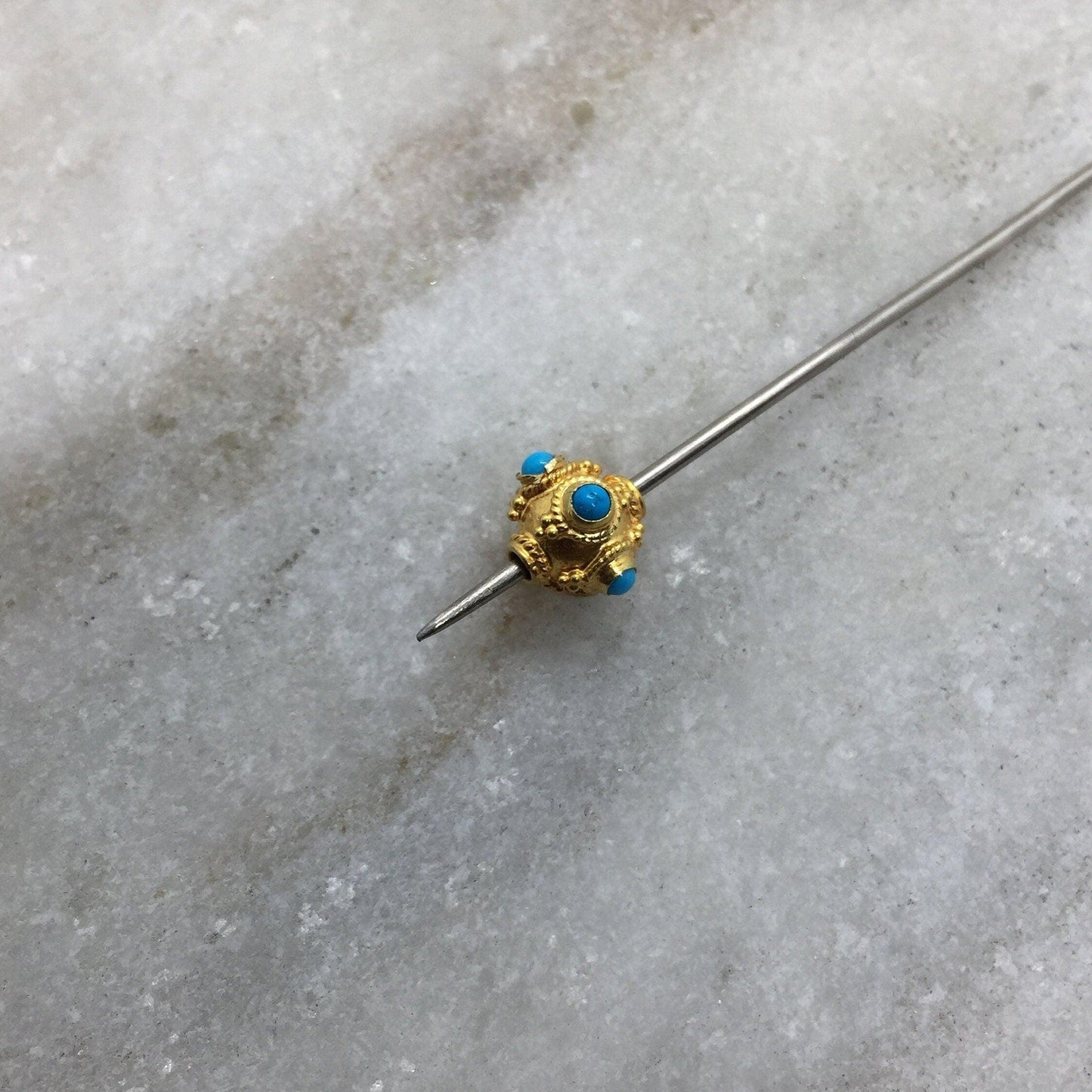 18KTT Gold Turquoise Round Spacer Beads 7x5mm