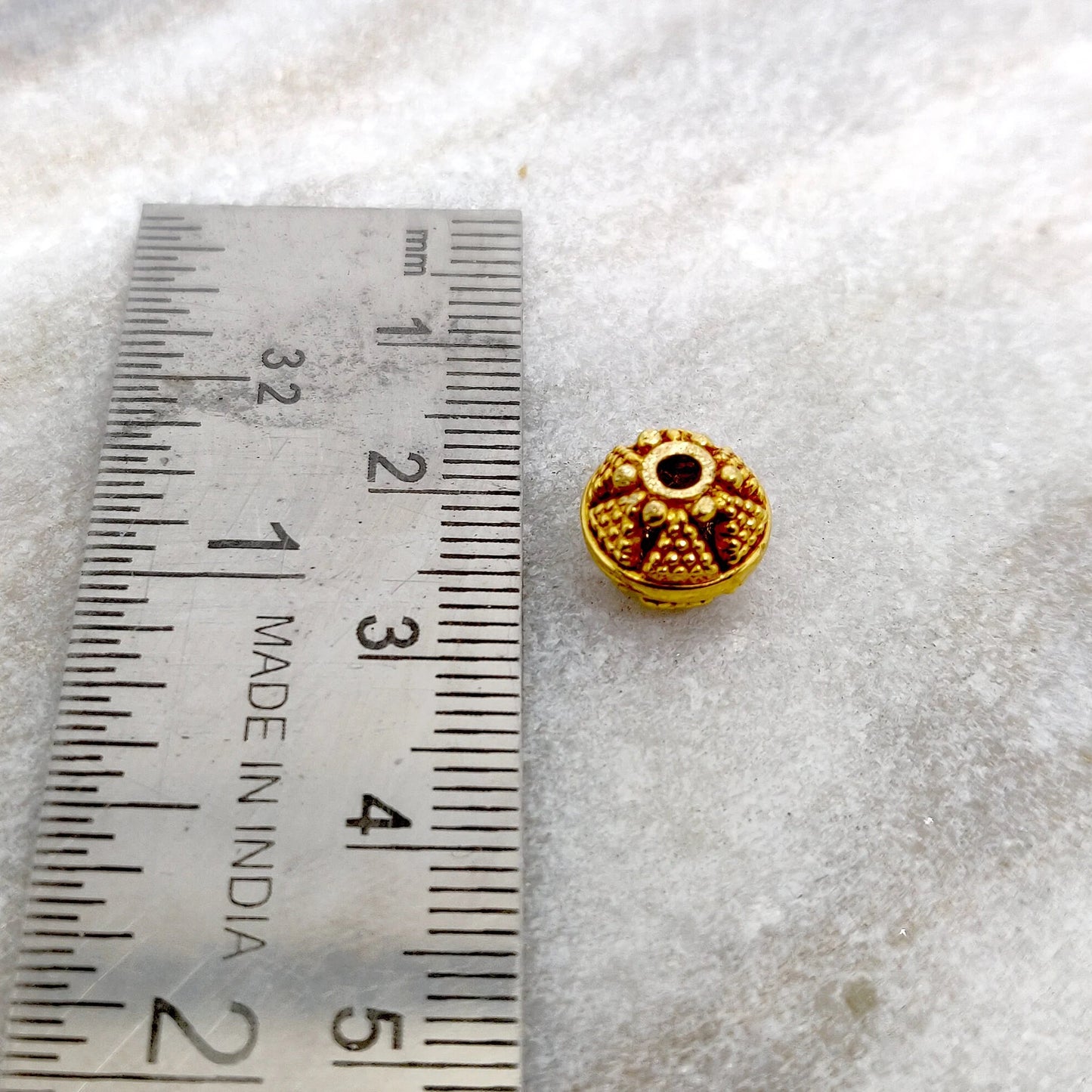 Vintage 18k Solid Gold Round Spacer Beads