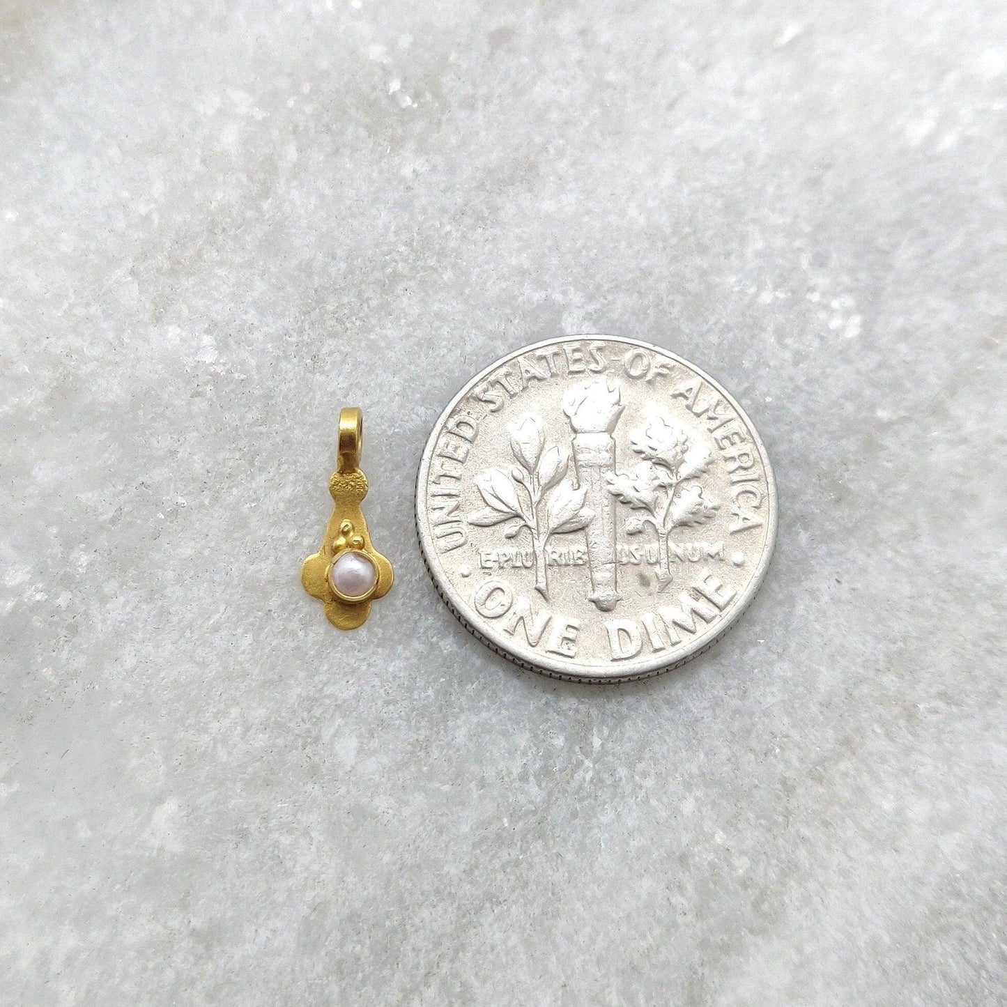 18k Solid Yellow Gold White Stone Studded Charm 11mm - Sar Gems