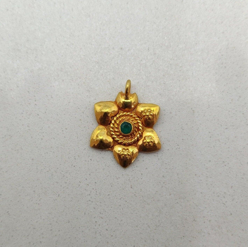 18k Solid Yellow Gold Emerald Floral Pendant-15mm