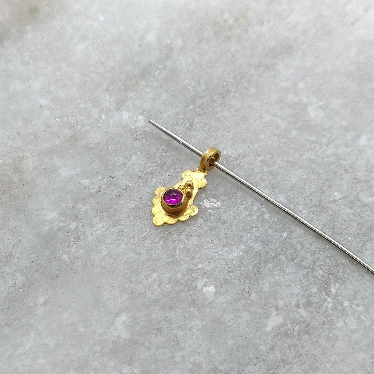 18k Solid Yellow Gold Stone Studded Charm Pendant - Sar Gems