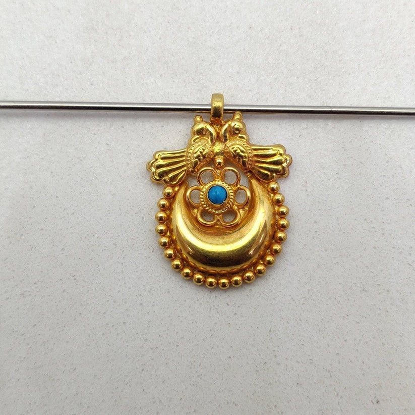 18k Solid Yellow Gold Turquoise Love Birds with Moon Pendant