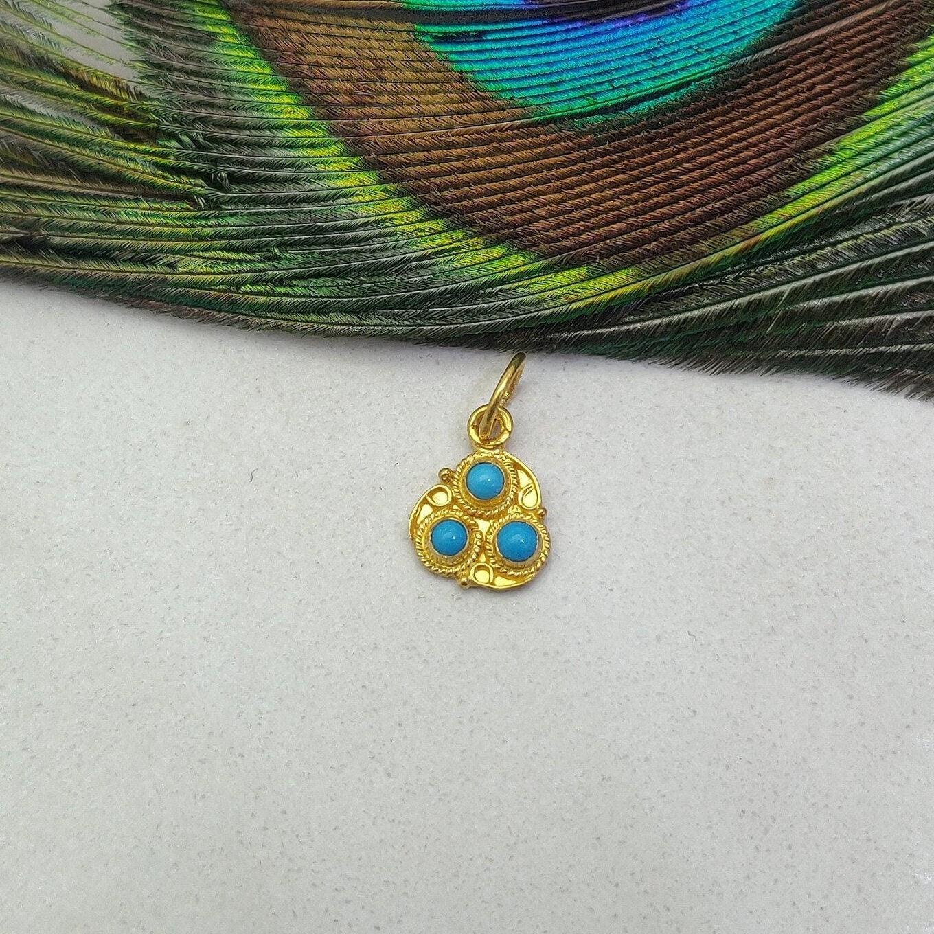 18k Solid Yellow Gold Charm Pendant with Stone 10mm - Sar Gems