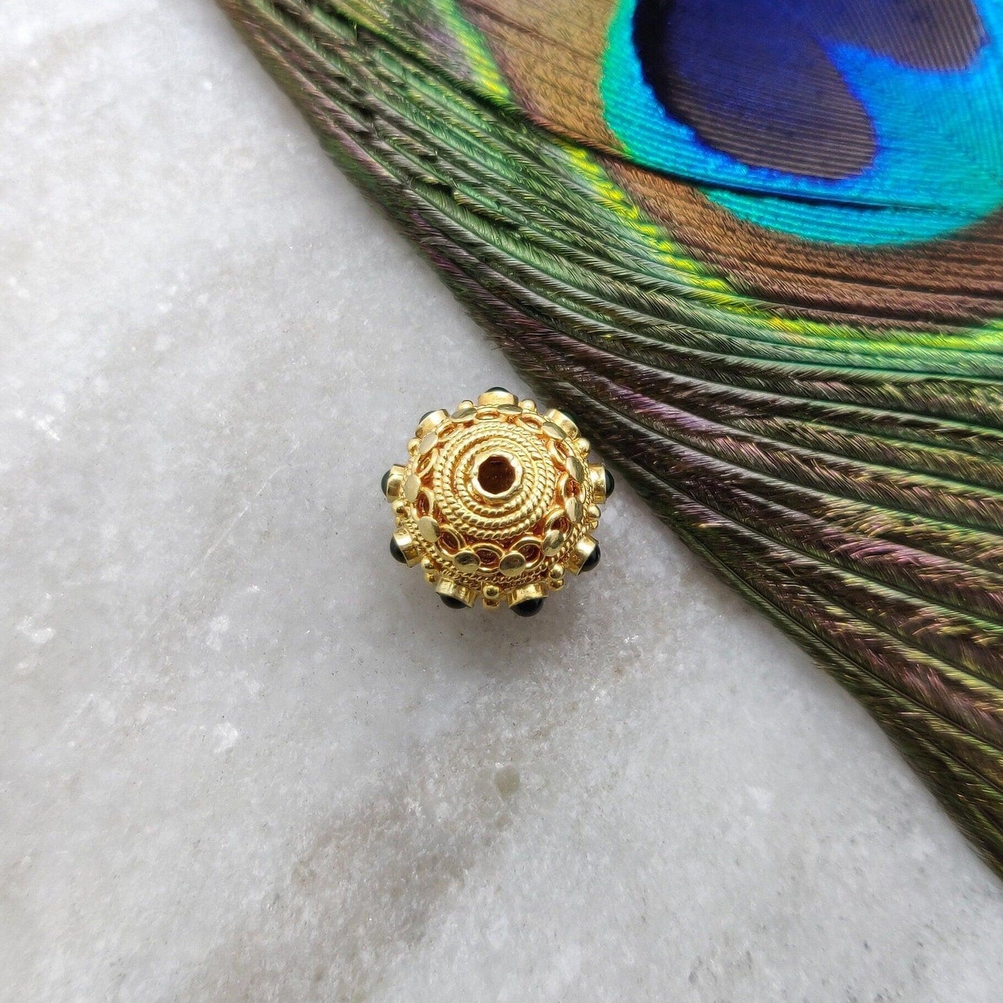 13X11MM 18KT Gold Emerald Round Spacer Beads - Craft Supply