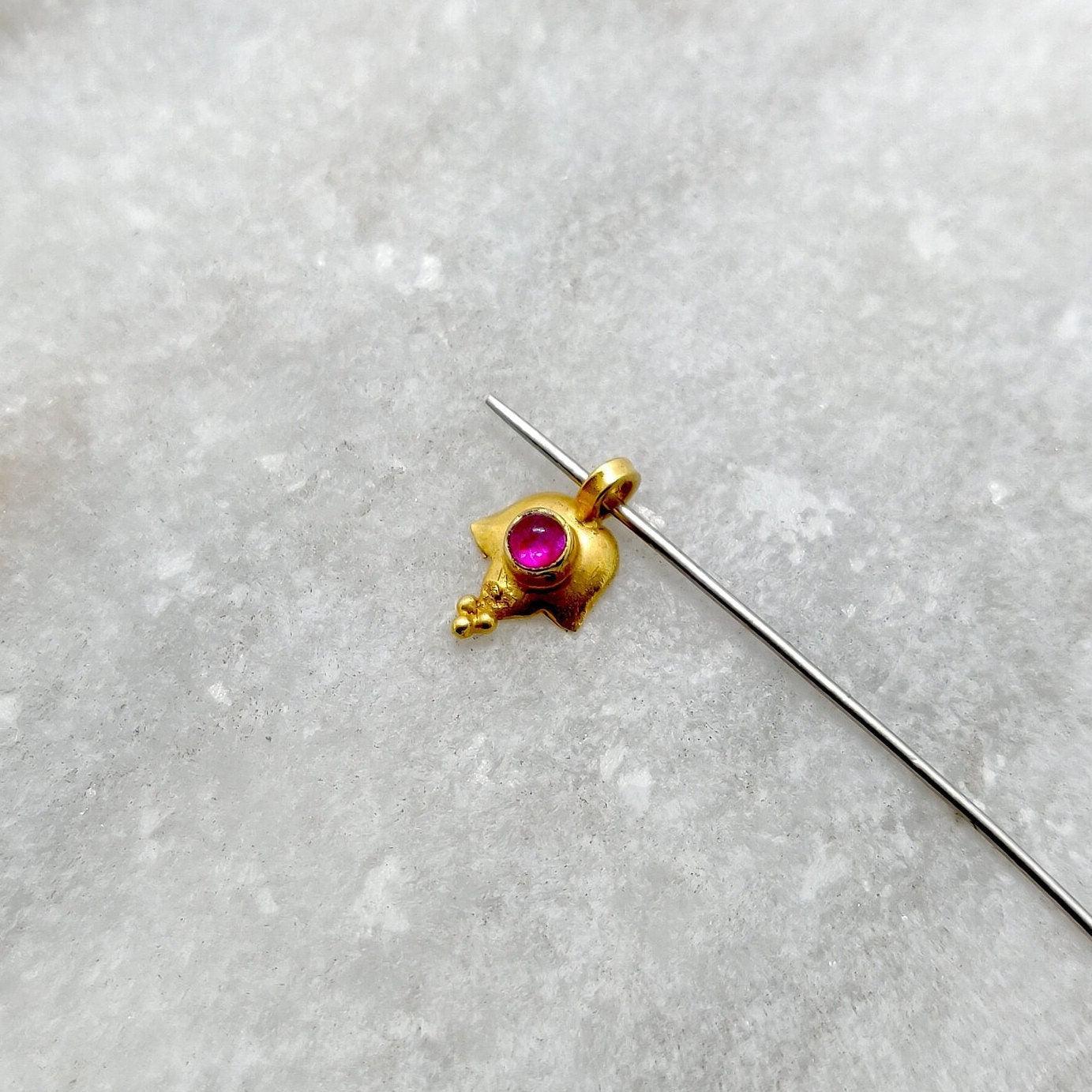 18k Solid Yellow Gold Minimalist Charm Pendant with Stone 9mm - Sar Gems