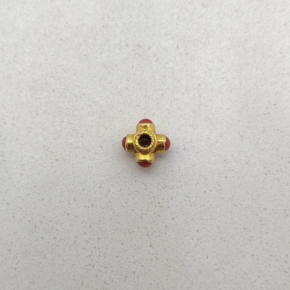 18 Karat Gold Stone Studded Wheel Spacer Beads 5x4mm