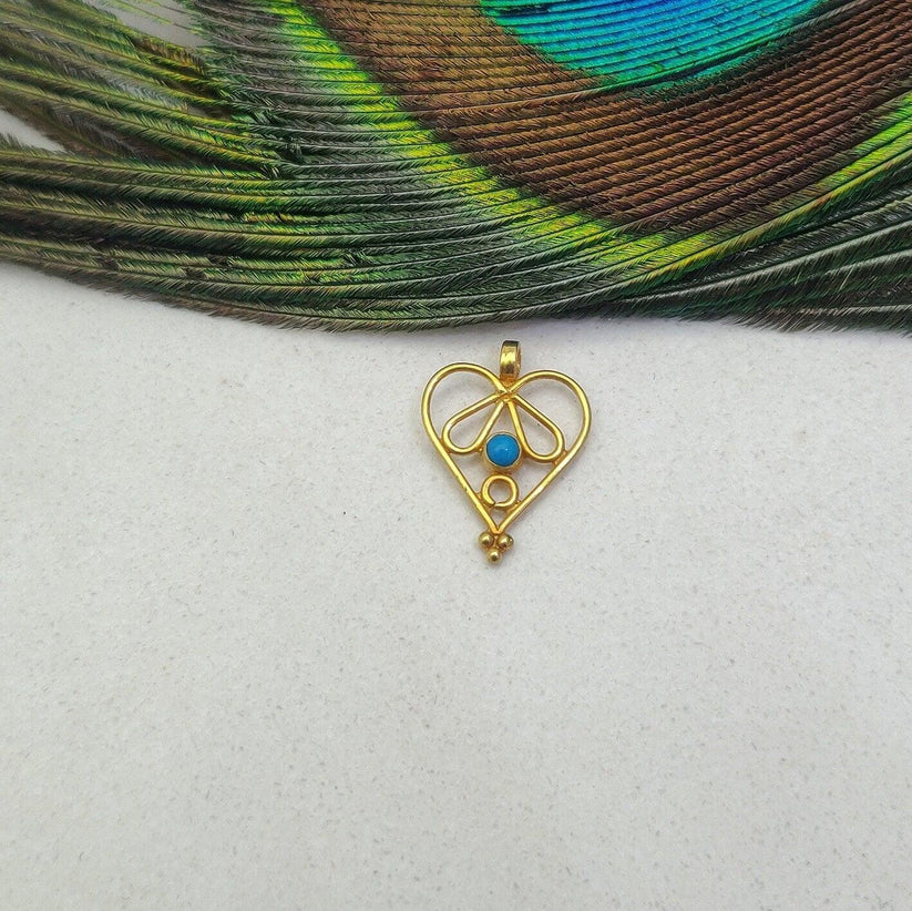 Love Heart Charm 18k Gold Pendant