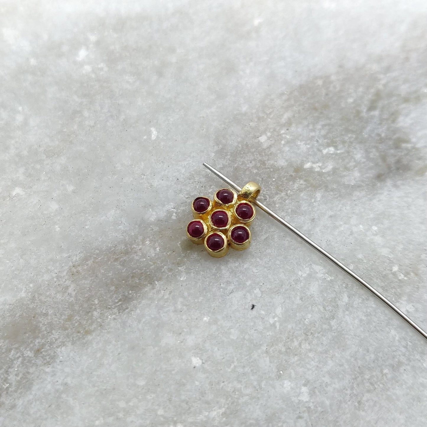 18k Yellow Gold Charm Red Stone Pendant