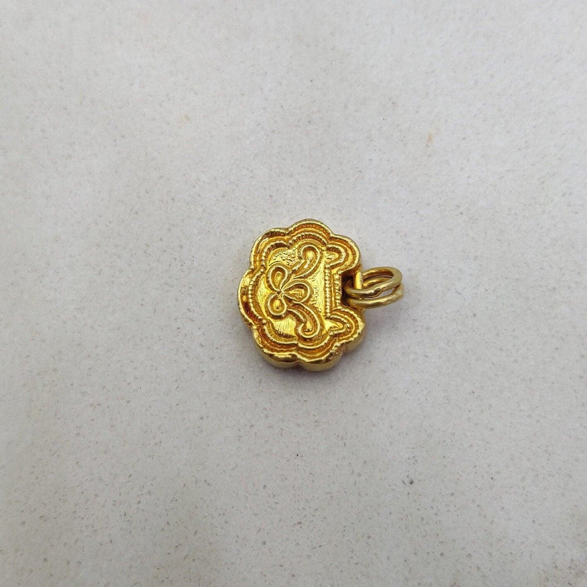 Style 18k Gold Charm Pendant 11X13MM