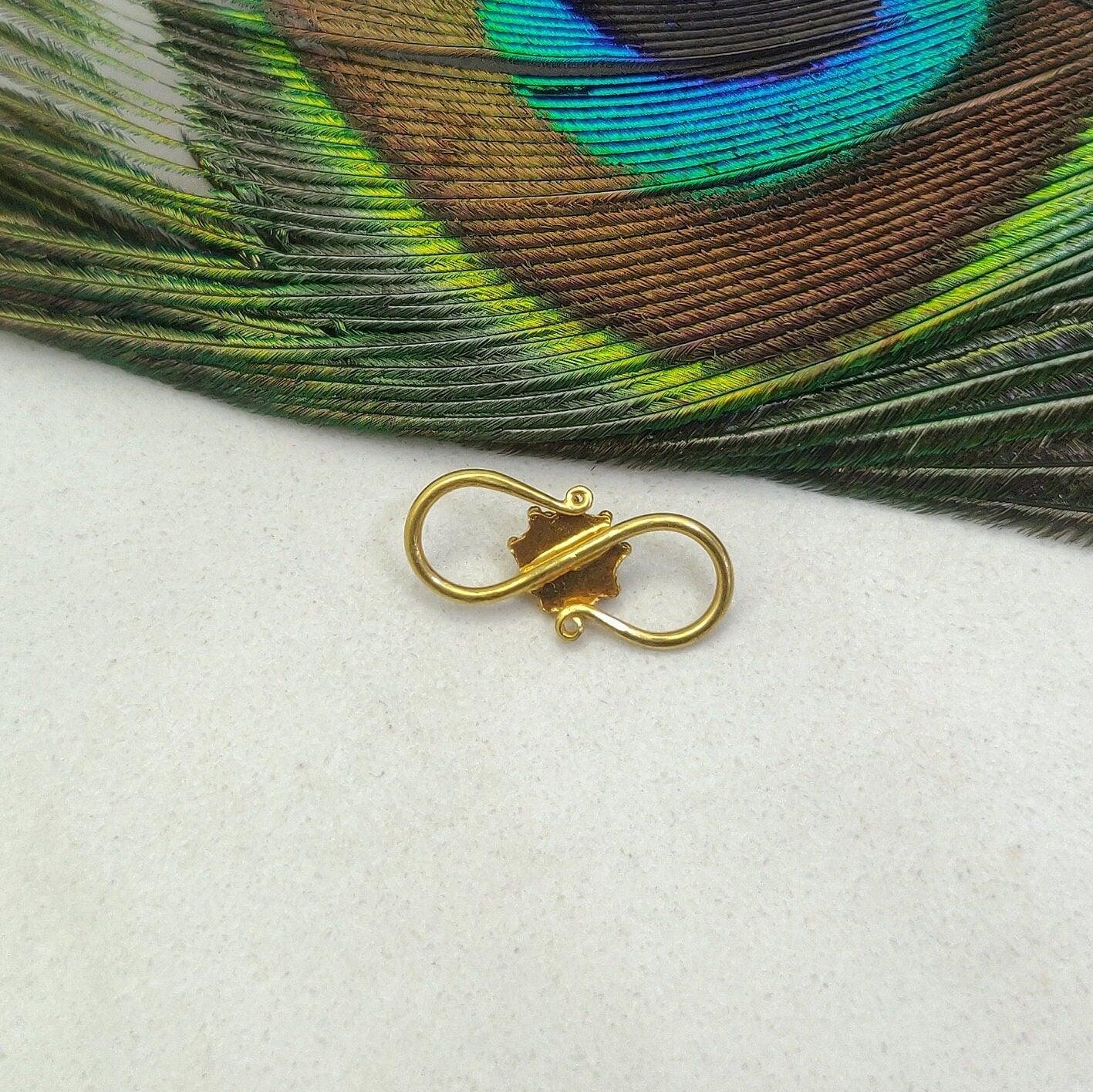 18KT Gold Gem Studded S Jewelry Clasp 18mm