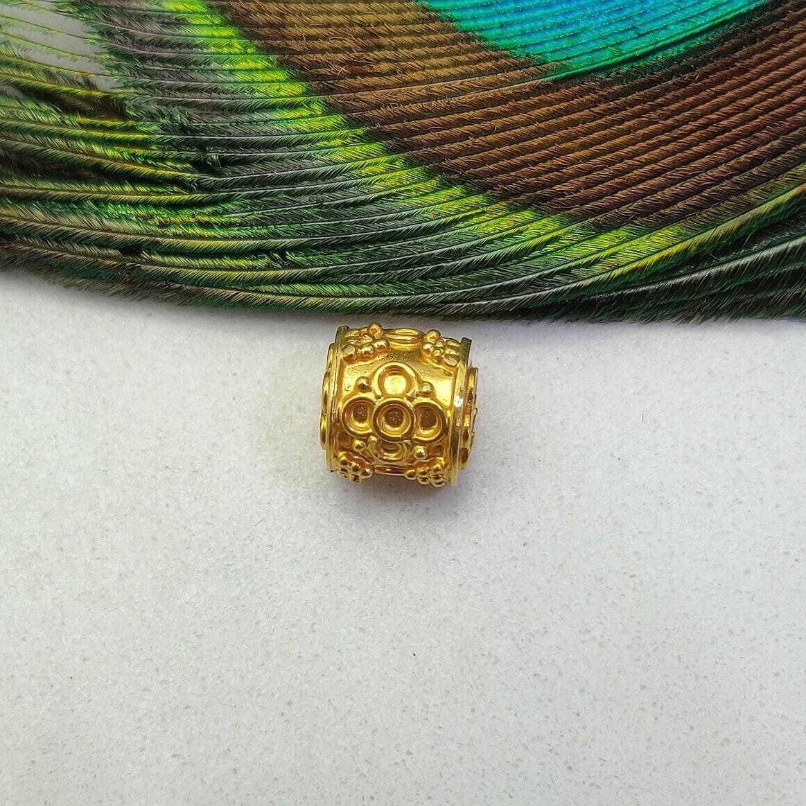 18 Carat Solid Yellow Gold Drum Textured Gold Spacer Bead 9mm