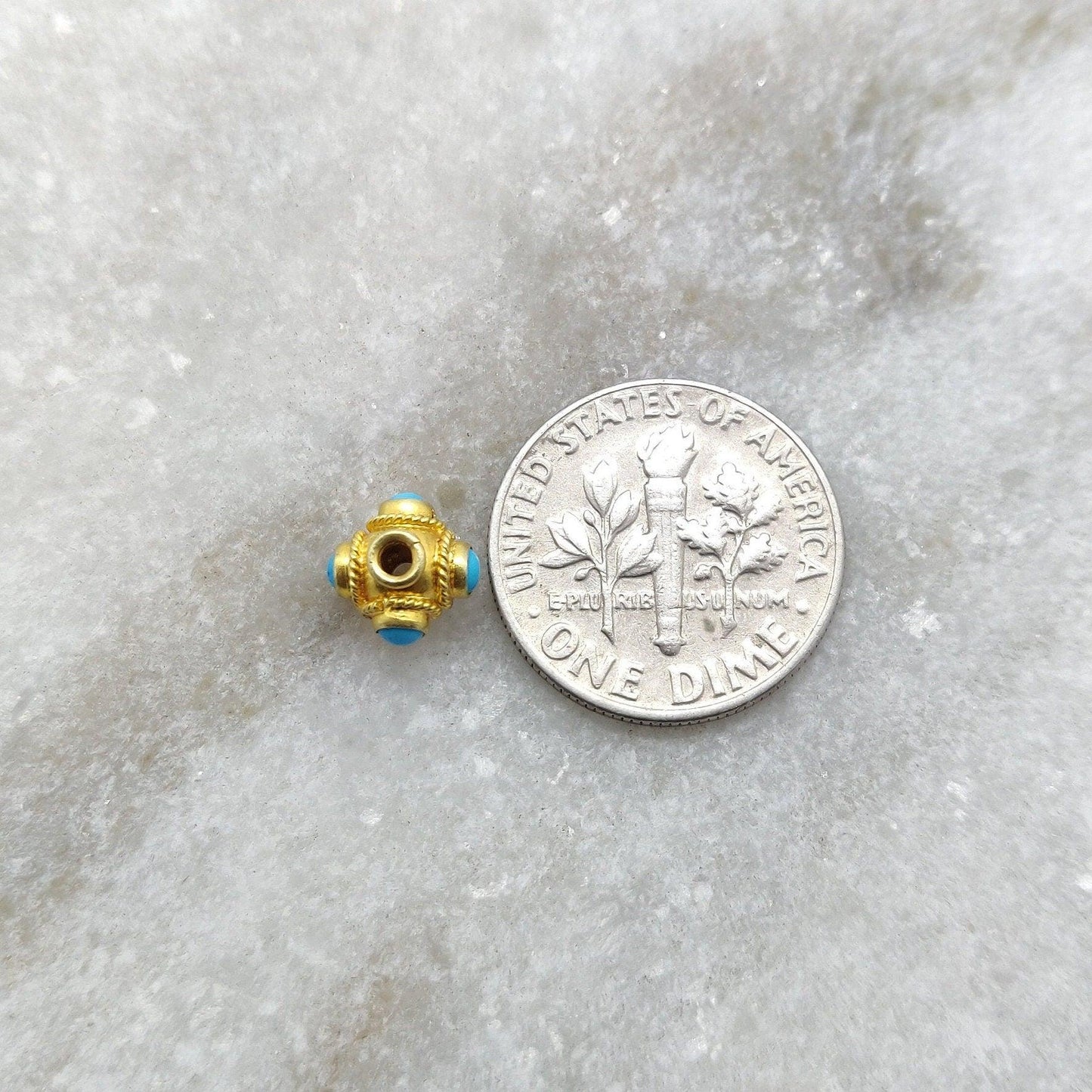 18 Karat Gold Turquoise Spacer Beads 6mm