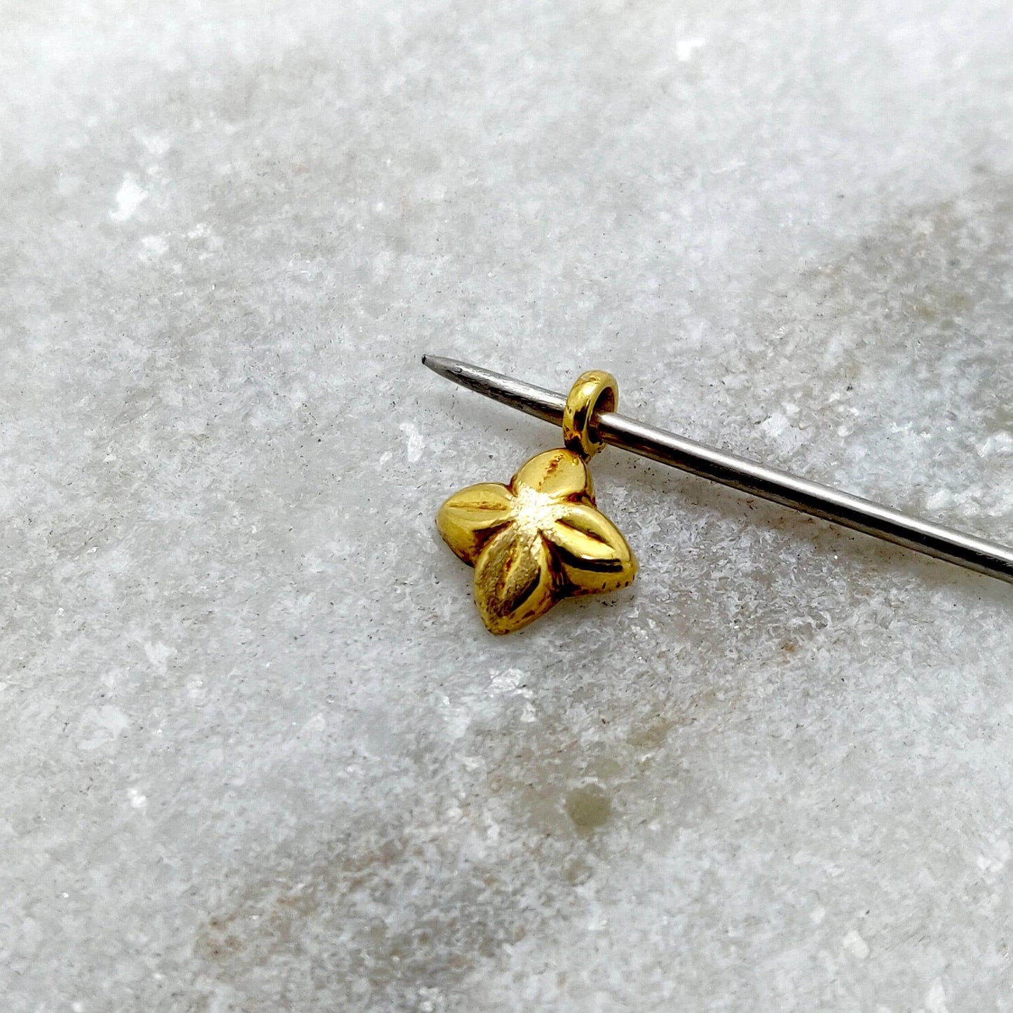 18k Solid Yellow Gold Star Charm Pendant Finding 11mm - Sar Gems