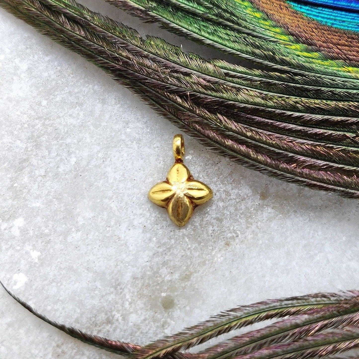 Luxe 18K Gold Star Charm Finding 11mm