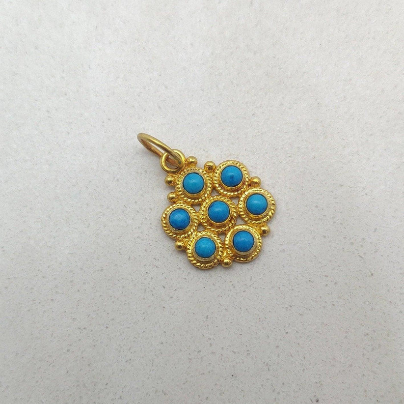 Antique Style 18k Yellow Gold Pendant With Stone