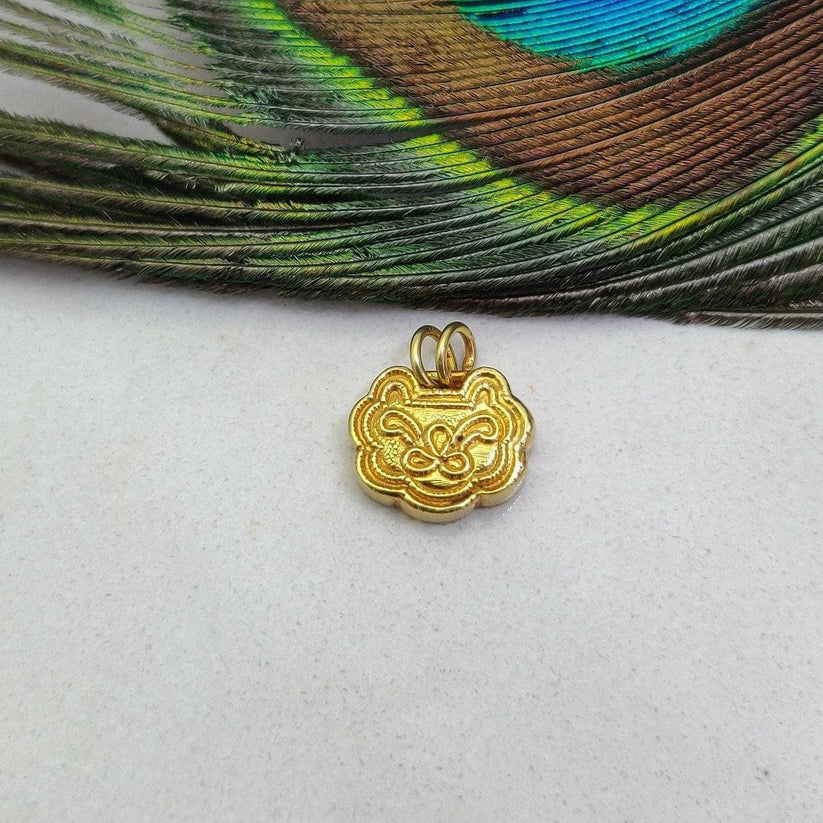 Style 18k Gold Charm Pendant 11X13MM