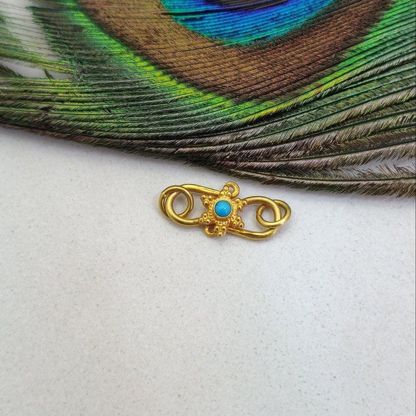 18 Karat Gold Turquoise Stones S-Clasp Finding 17mm: Blue