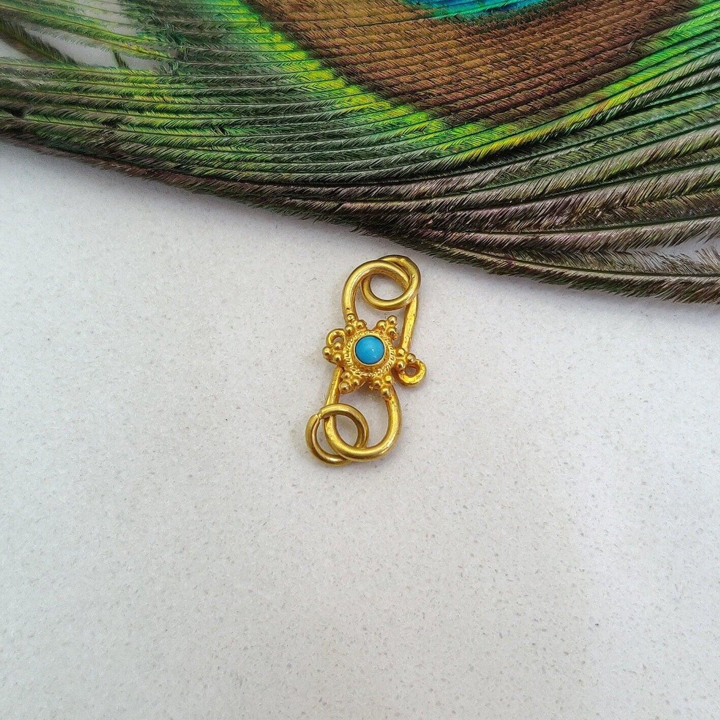 18 Karat Gold Turquoise Stones S-Clasp Finding 17mm: Blue