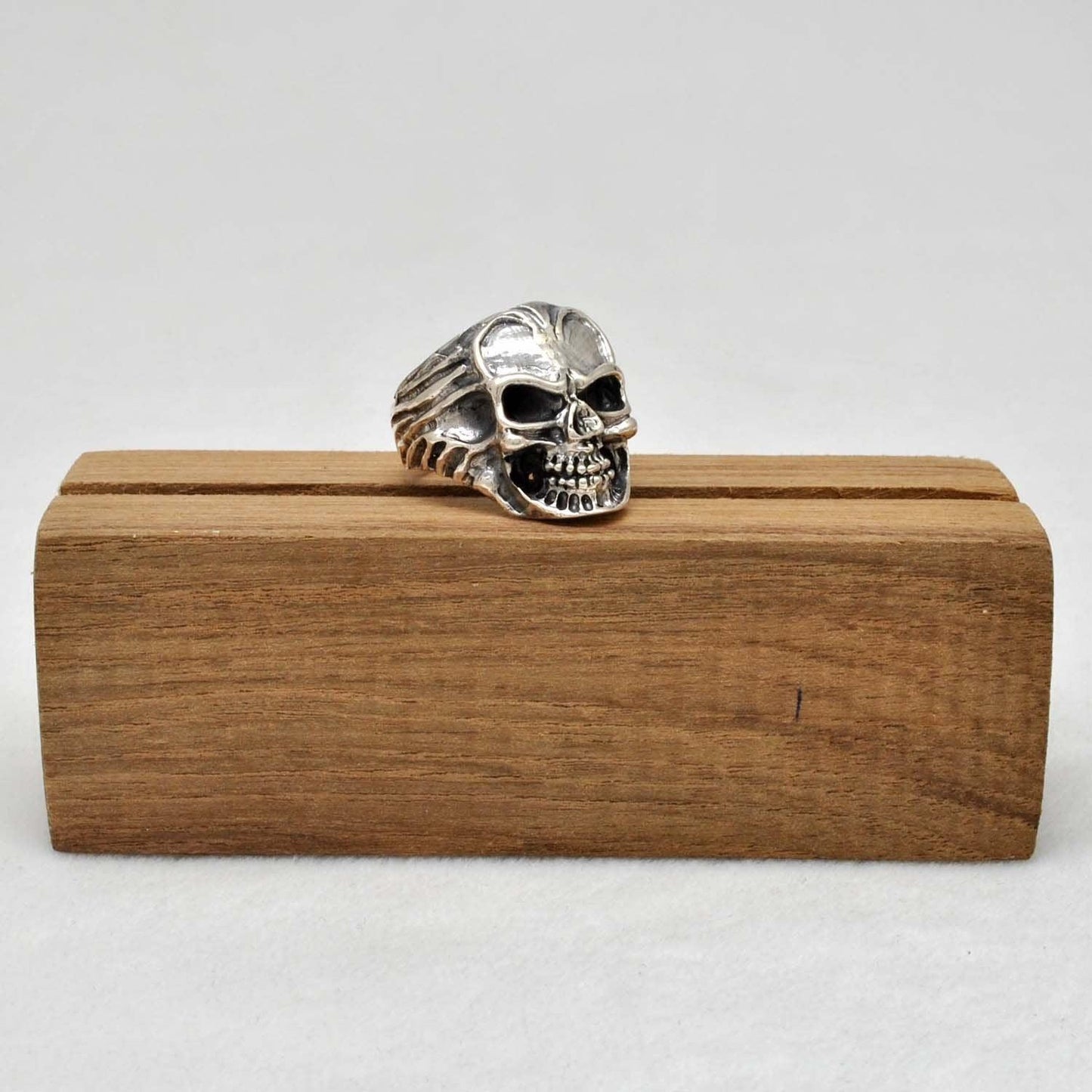Silver Skull Ring Size 9 - SAR Gems