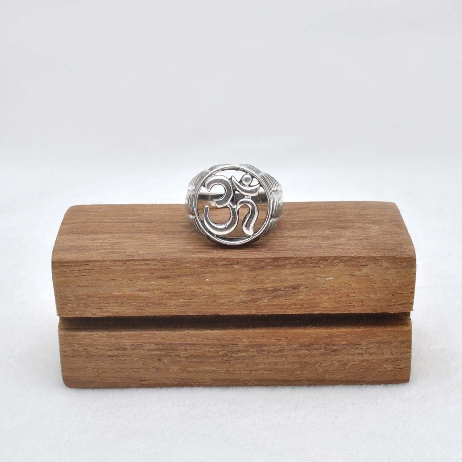 Silver Om Ring Size 10 Spiritual Jewelry - SAR Gems