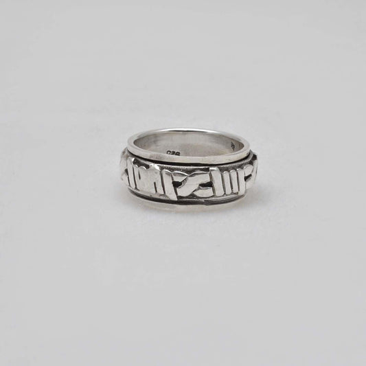 Spinner Roman numeral ring Size 8 - SAR Gems