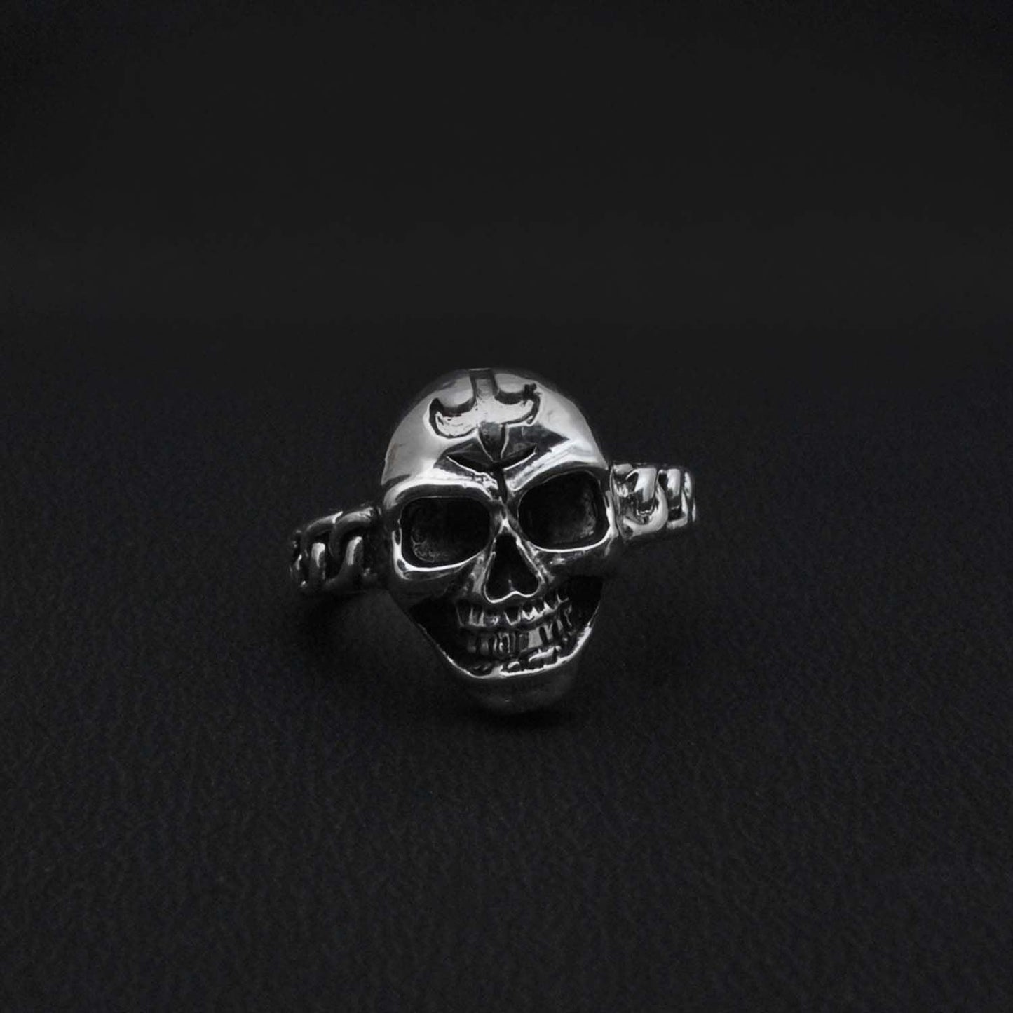 Silver Skull Ring Size 10 Halloween Jewelry - SAR Gems