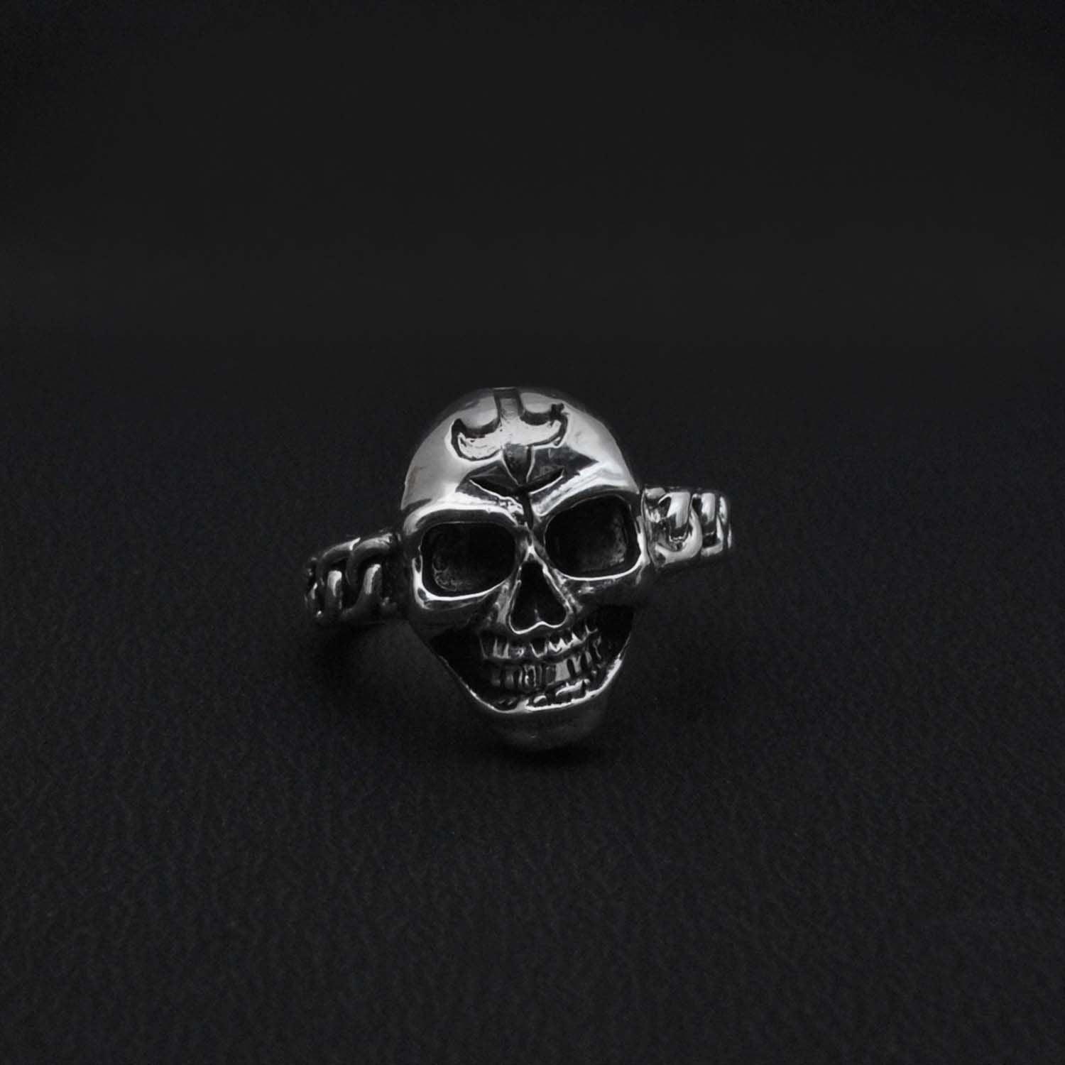 Silver Skull Ring Size 10 Halloween Jewelry - SAR Gems