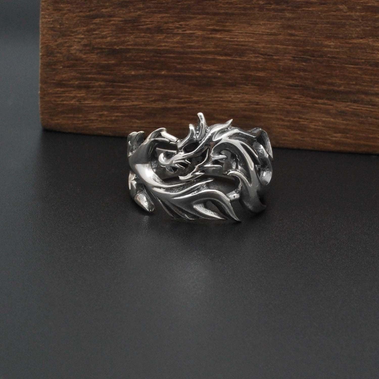 Silver Fierce Dragon Ring Size 9 - SAR Gems
