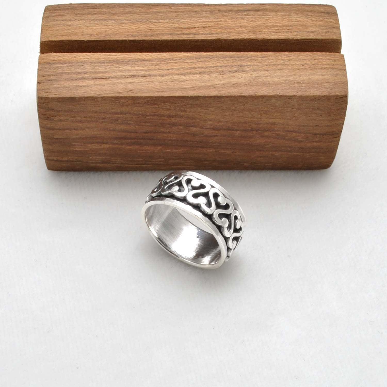 Fidget Tribal Band Spinner Ring Size 11 - SAR Gems