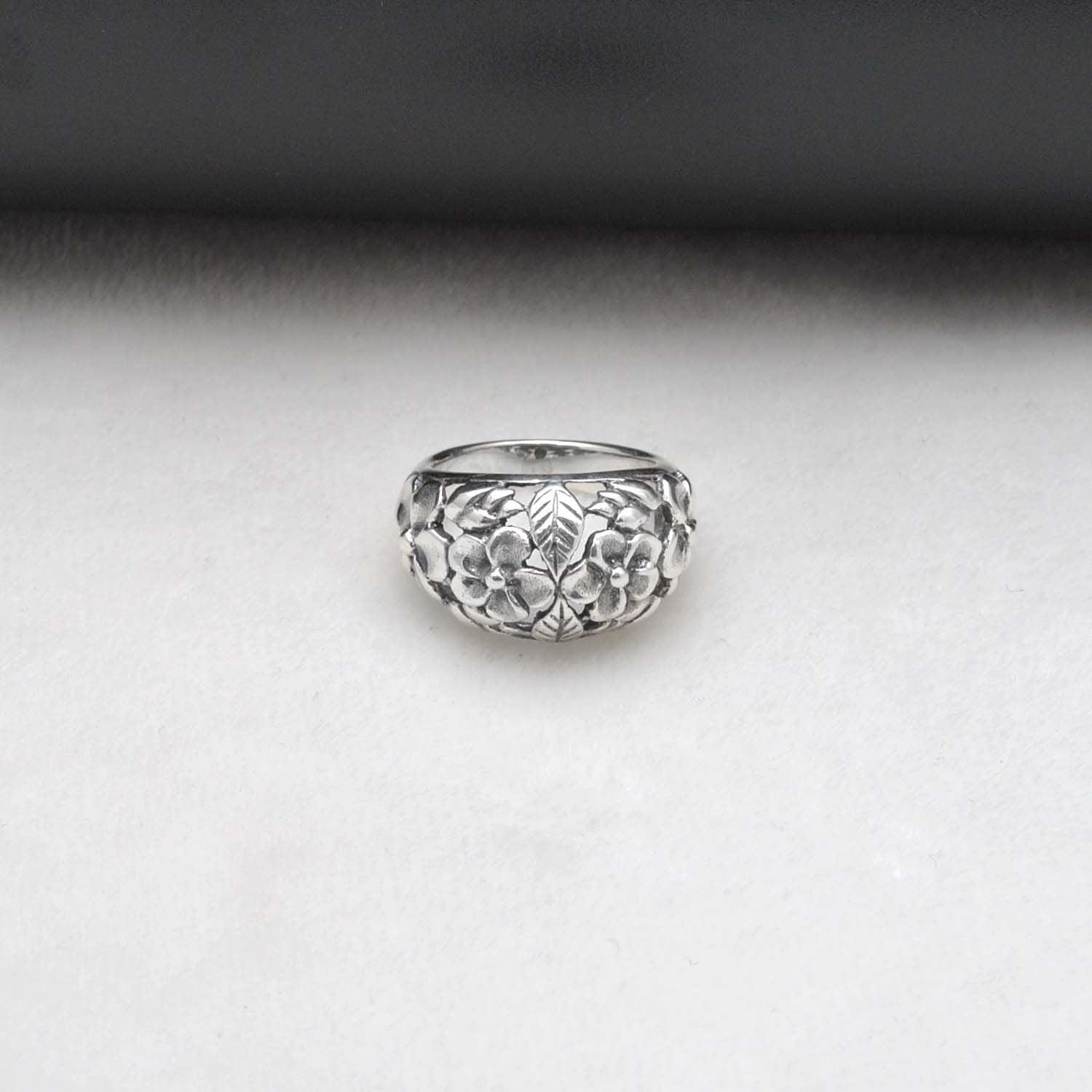 Floral Sterling Silver Handmade Dome Ring Size 6 - SAR Gems
