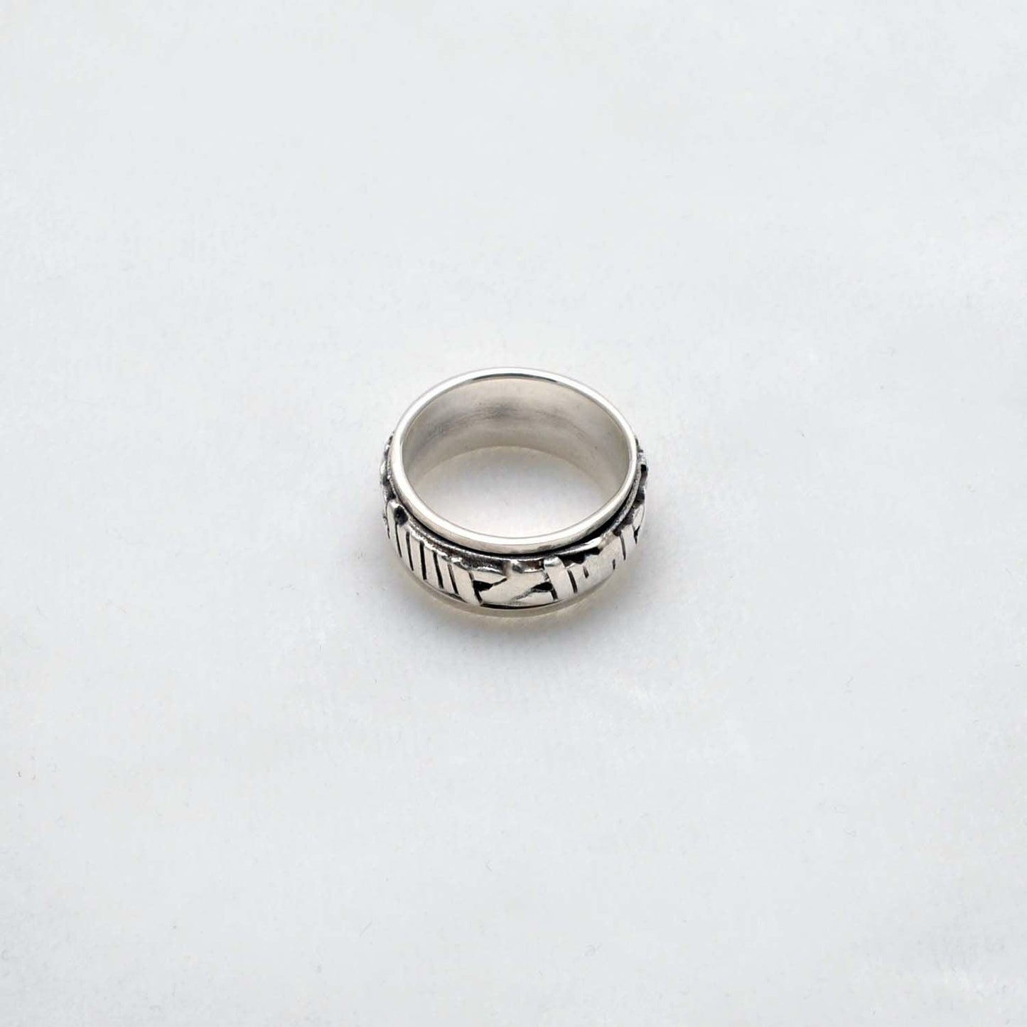 Spinner Roman numeral ring Size 8 - SAR Gems