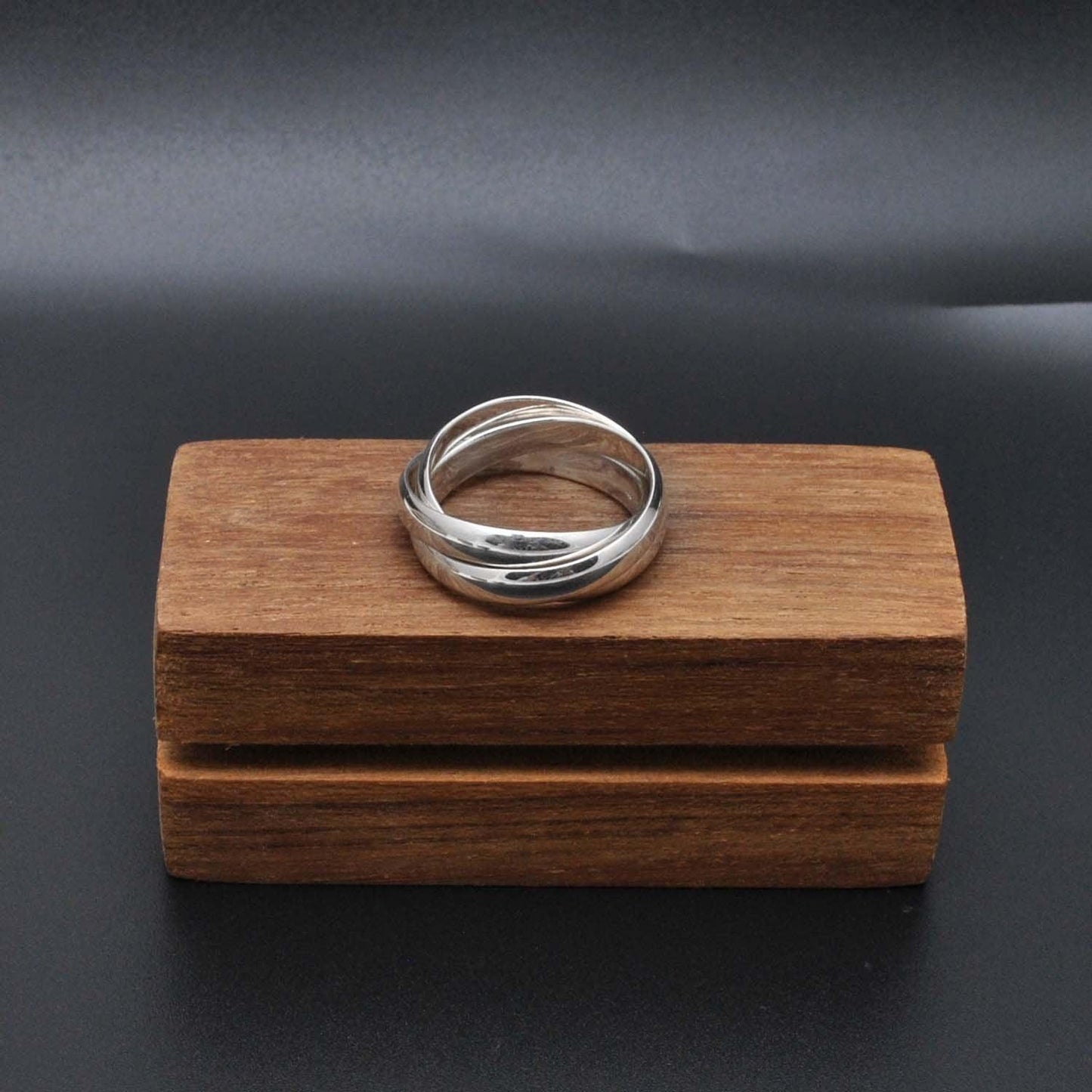 925 Silver Triple interlocked Ring Size 10 - SAR Gems