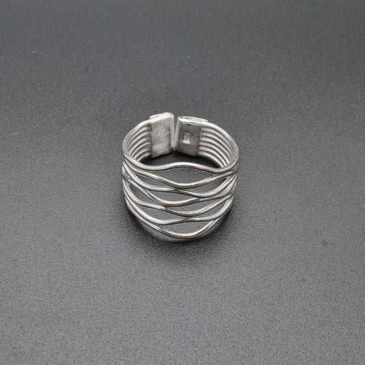 925 Sterling Silver Women Band Ring Size 9 - SAR Gems