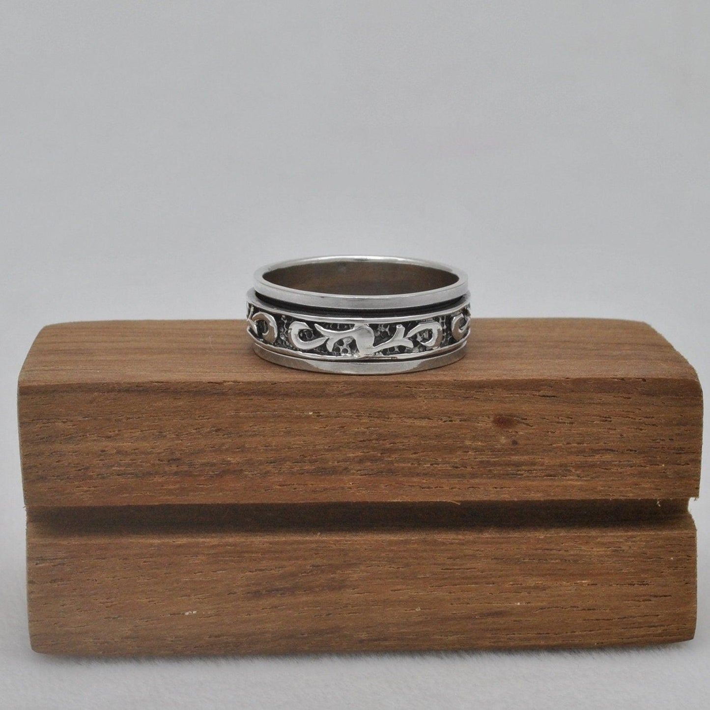 Solid Silver Band Celtic Thumb Ring Size 12 - SAR Gems