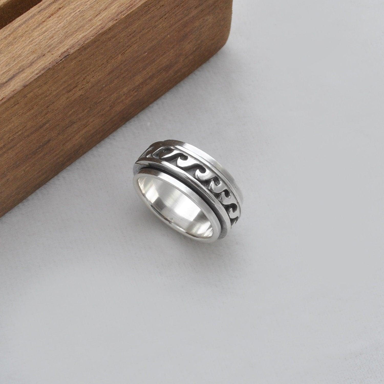 Style Waves Sterling Silver Spinner Ring 6 - SAR Gems