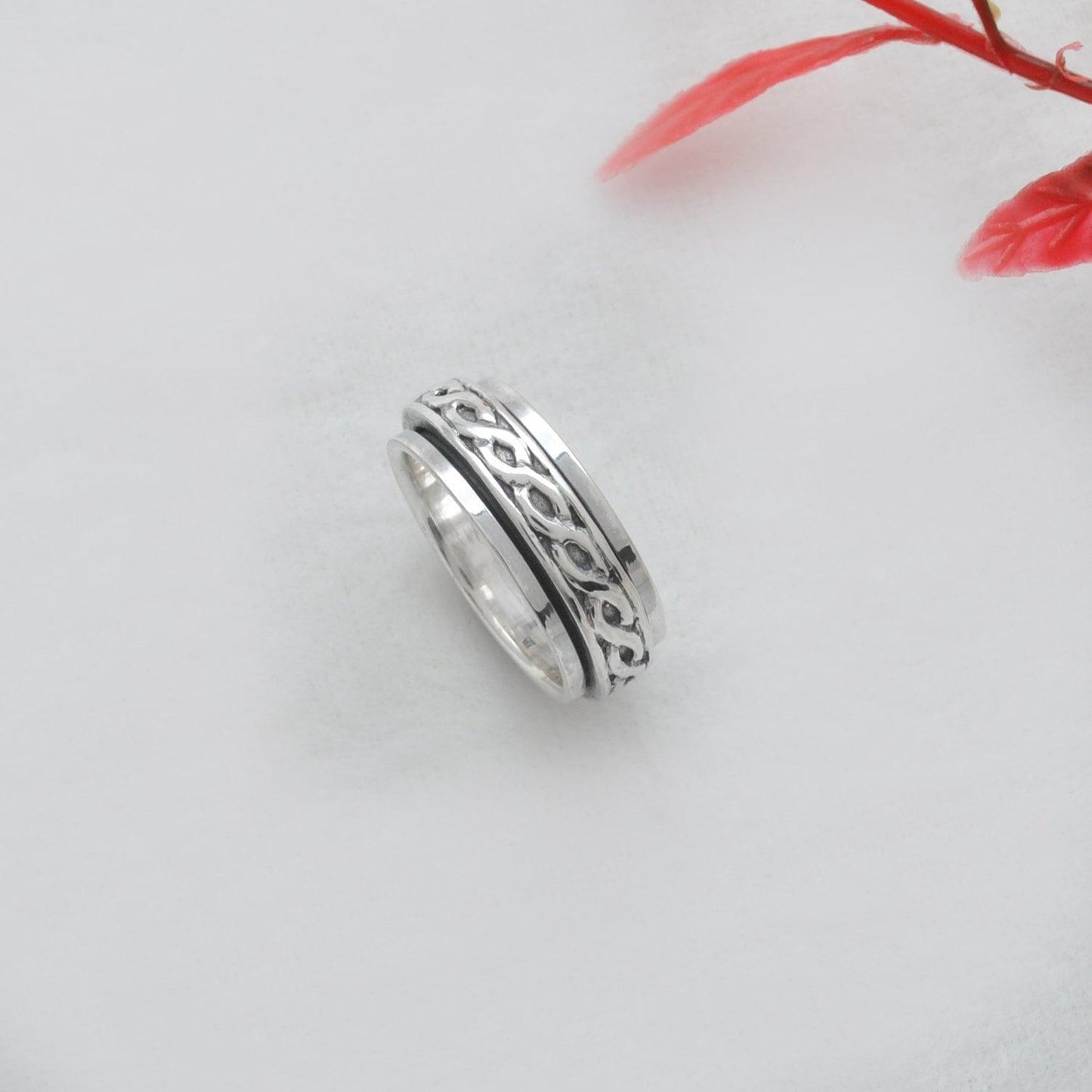 Spinner Silver Curb Band Ring Size 7 - SAR Gems