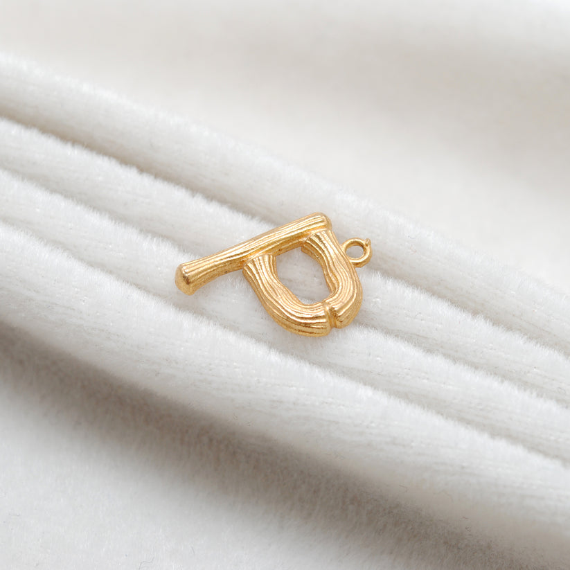 18k Solid Yellow Gold P Initial Letter Charm Pendant