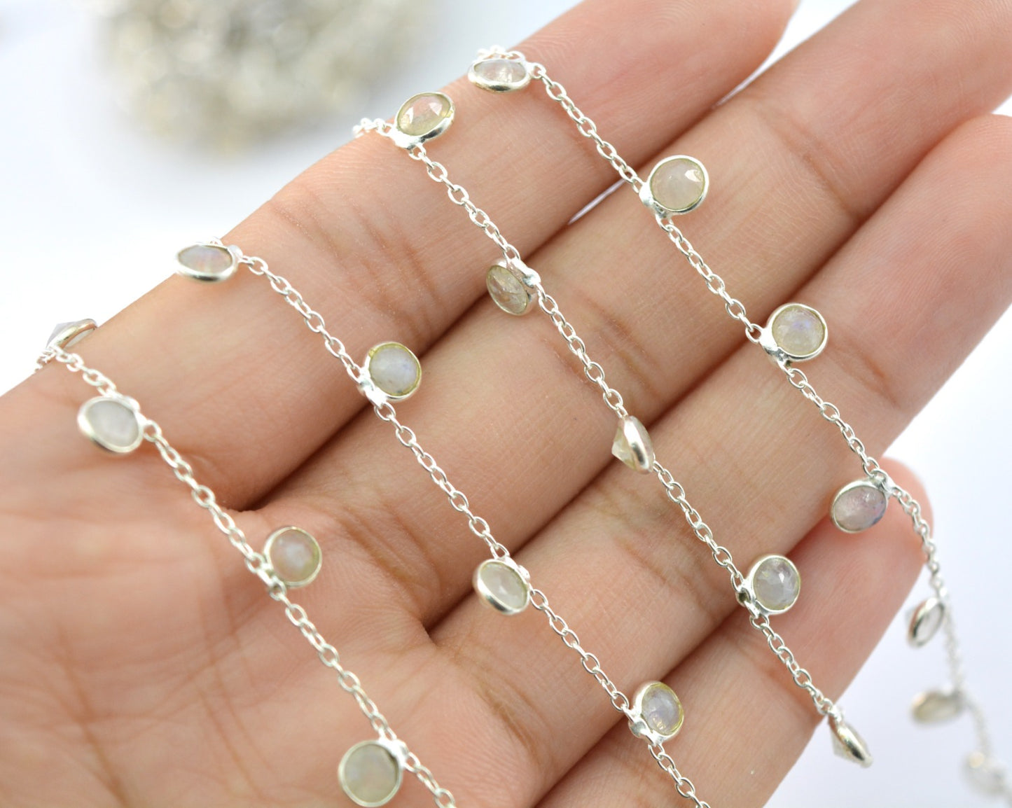 Classic Moonstone Rosary Chain in 925 Silver Gold - 4mm
