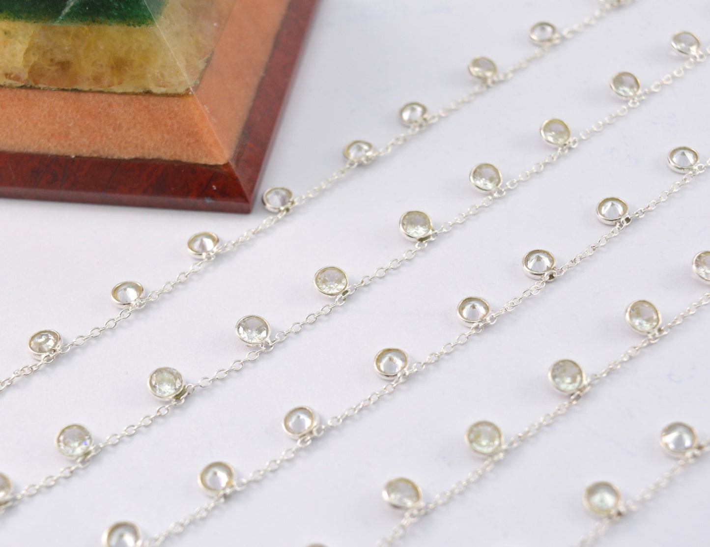 Stunning Crystal Rosary Chain in 925 Silver Gold - 4mm