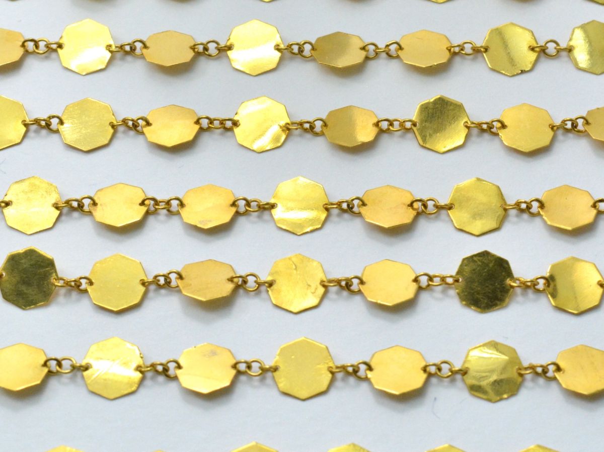 Lovely  18k Solid Gold plain Chain With Shiny Finish in 7mm Size- SGGRC-034, Sold by 17 cm.