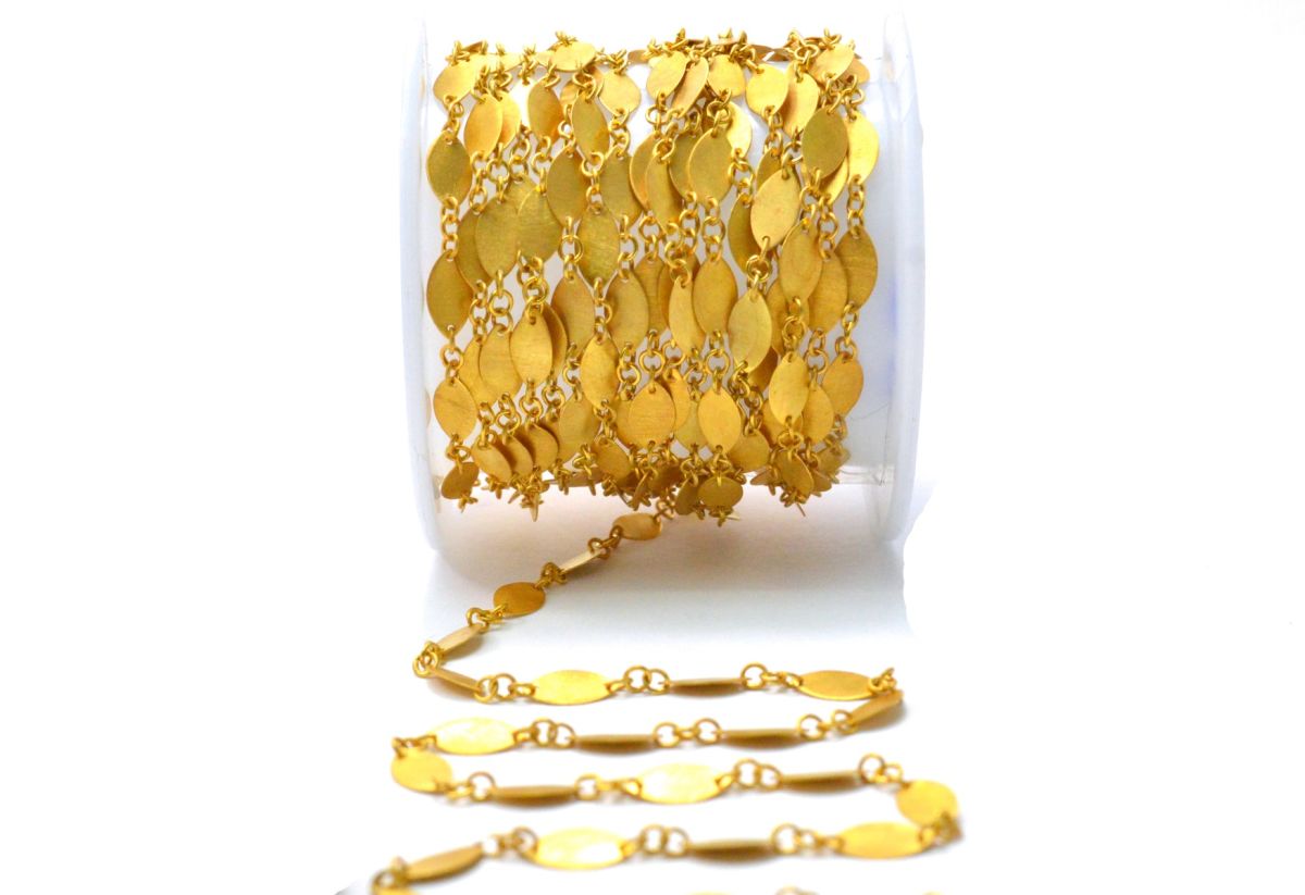 18k Solid Gold plain Chain in 8X4mm Size- SGGRC-035, Sold by 17 cm.