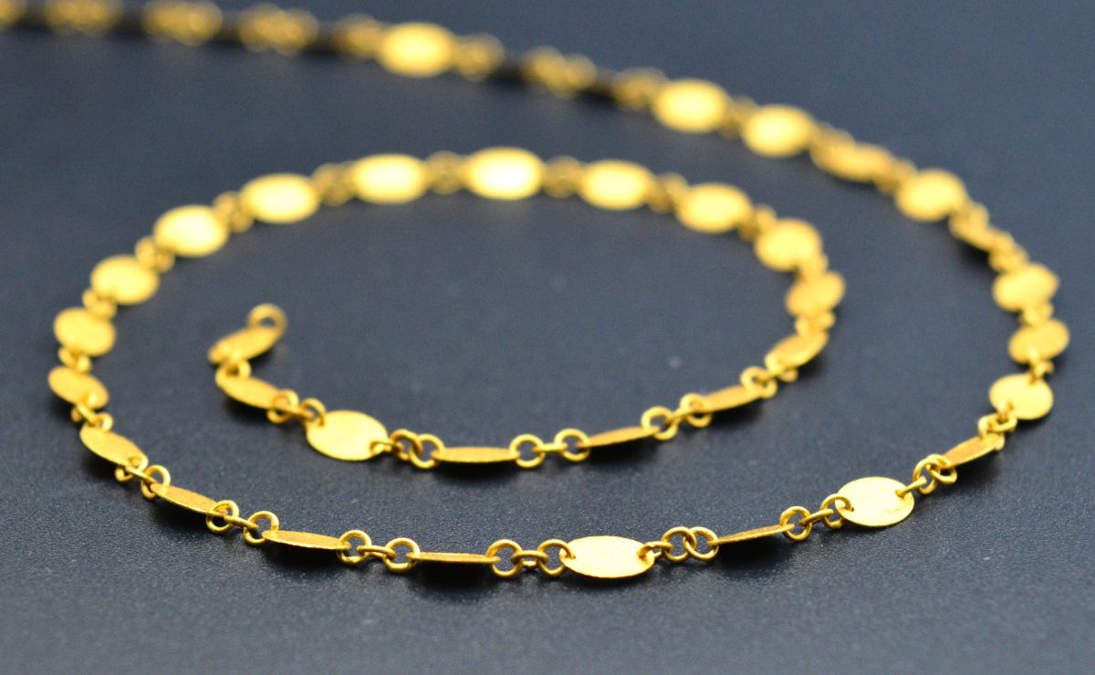 Beguilling  18k Solid Gold plain Chain in Matt finish - 6X4mm ,  SGGRC-037, Sold by 17 cm.